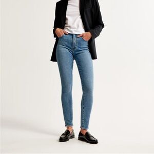 Abercrombie High Rise Super Skinny Jean